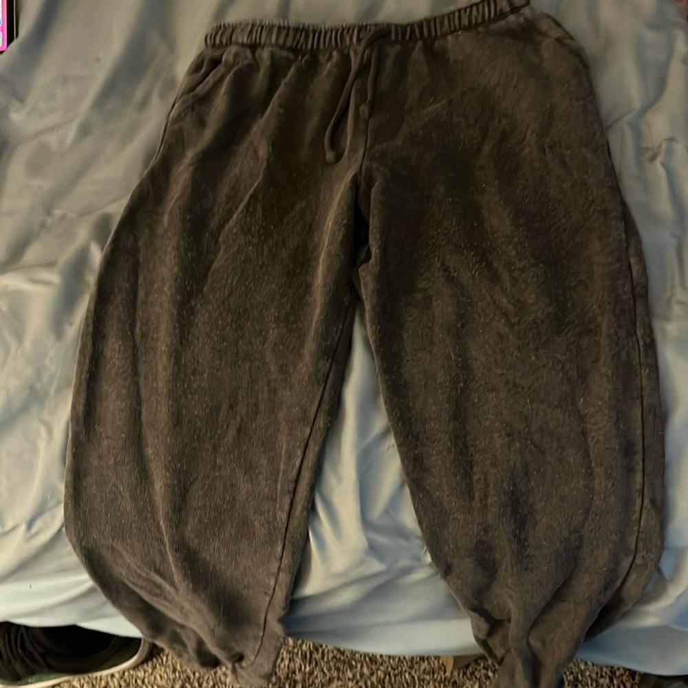 sweatpants